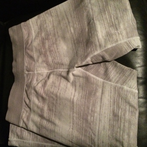 Lululemon carry and go pant -GET THE SET! - Picture 3 of 4